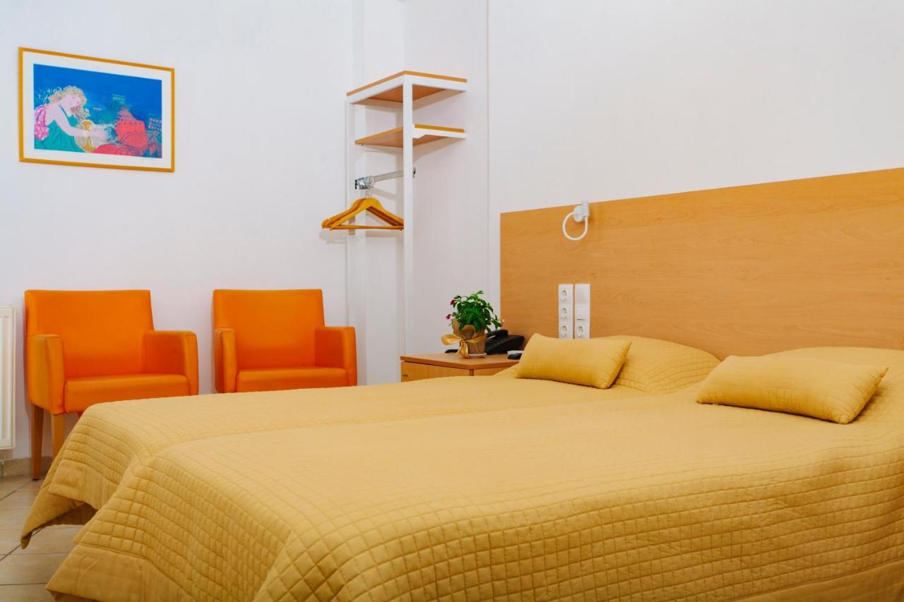 Hotel Sissy Kamena Vourla Extérieur photo