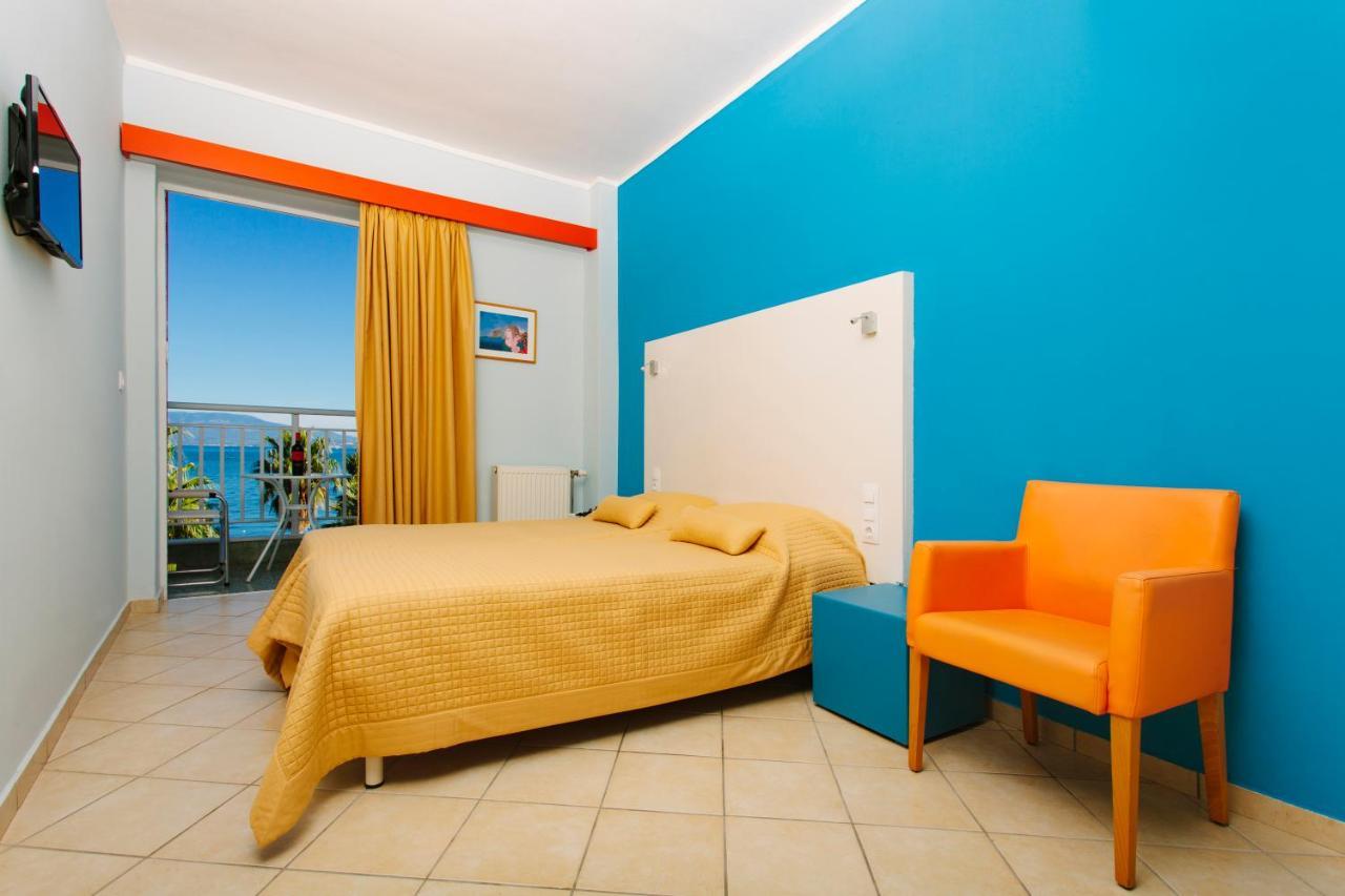 Hotel Sissy Kamena Vourla Extérieur photo